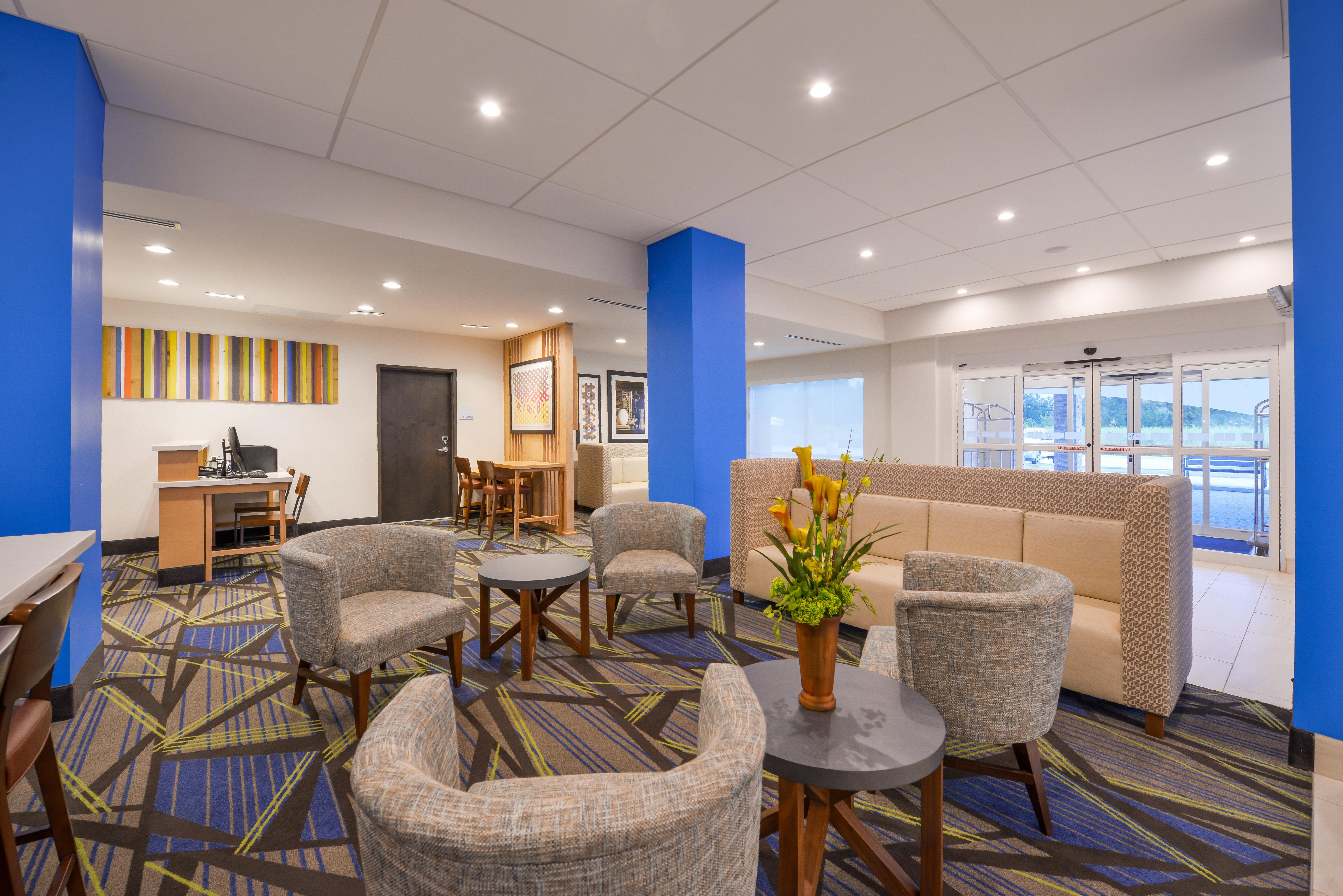 Holiday Inn Express Donaldsonville By Ihg Hotel 3*
