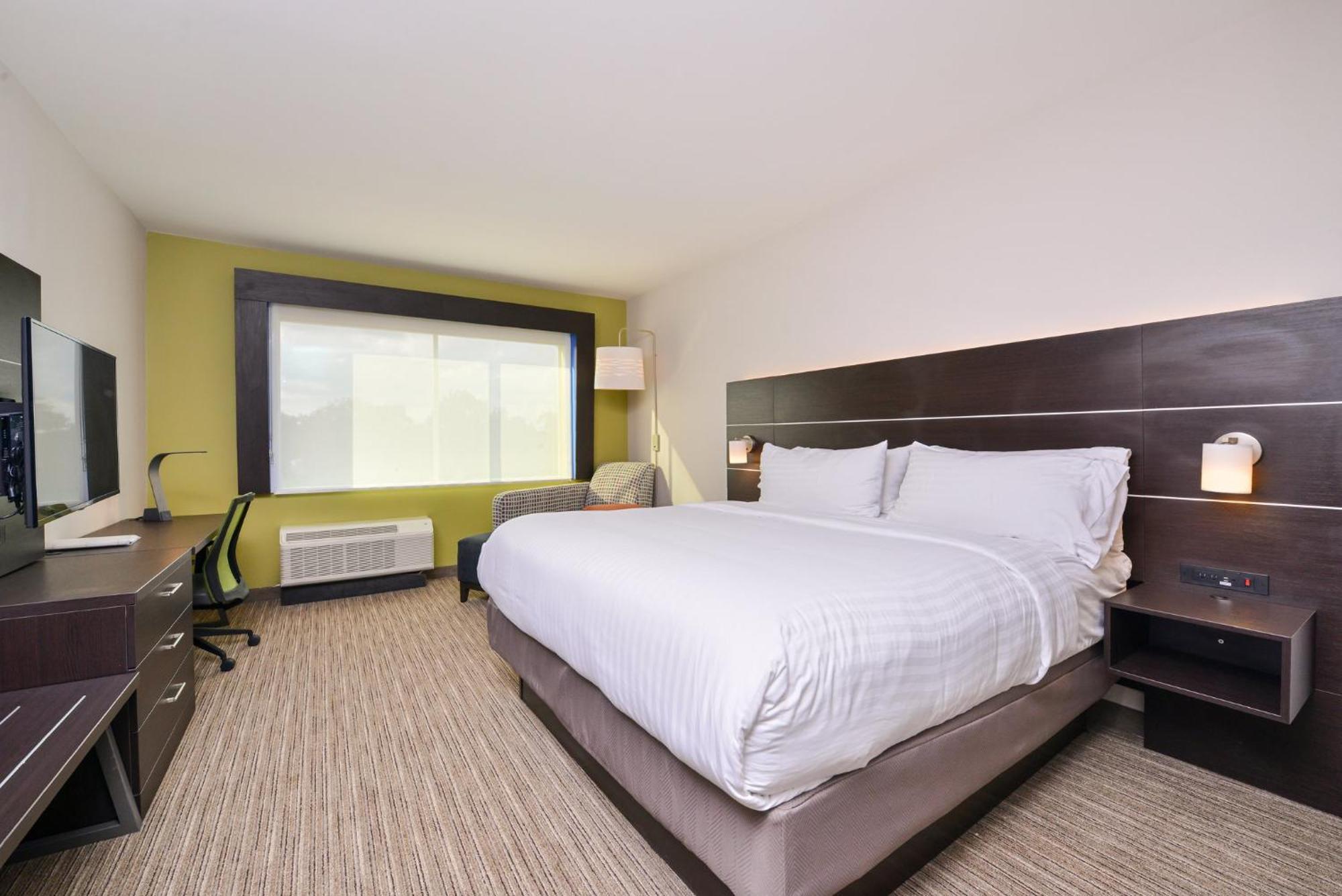 Holiday Inn Express Donaldsonville By Ihg