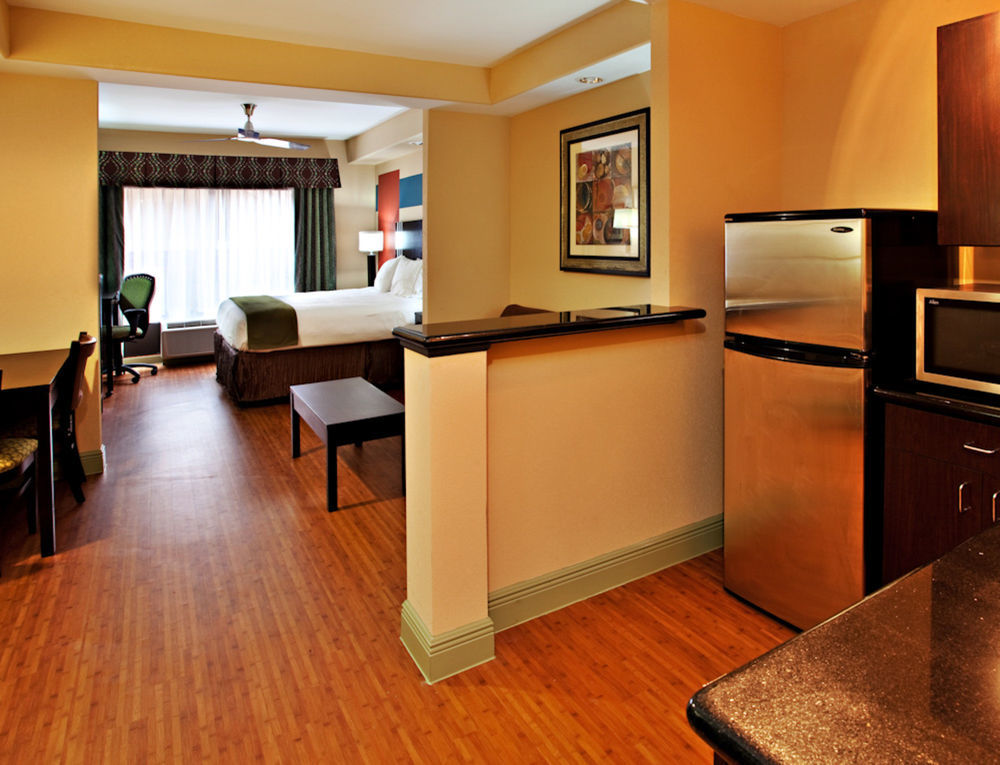 Holiday Inn Express Donaldsonville By Ihg